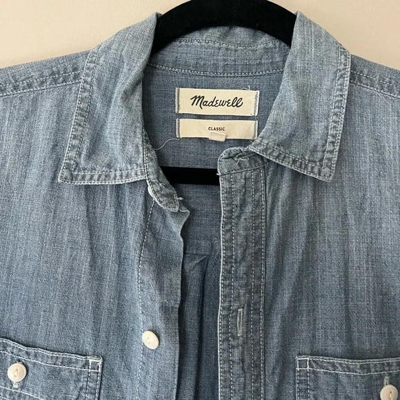 Madewell Chambray Classic Ex-Boyfriend Shirt in Mazzy Wash - Picture 5 of 11